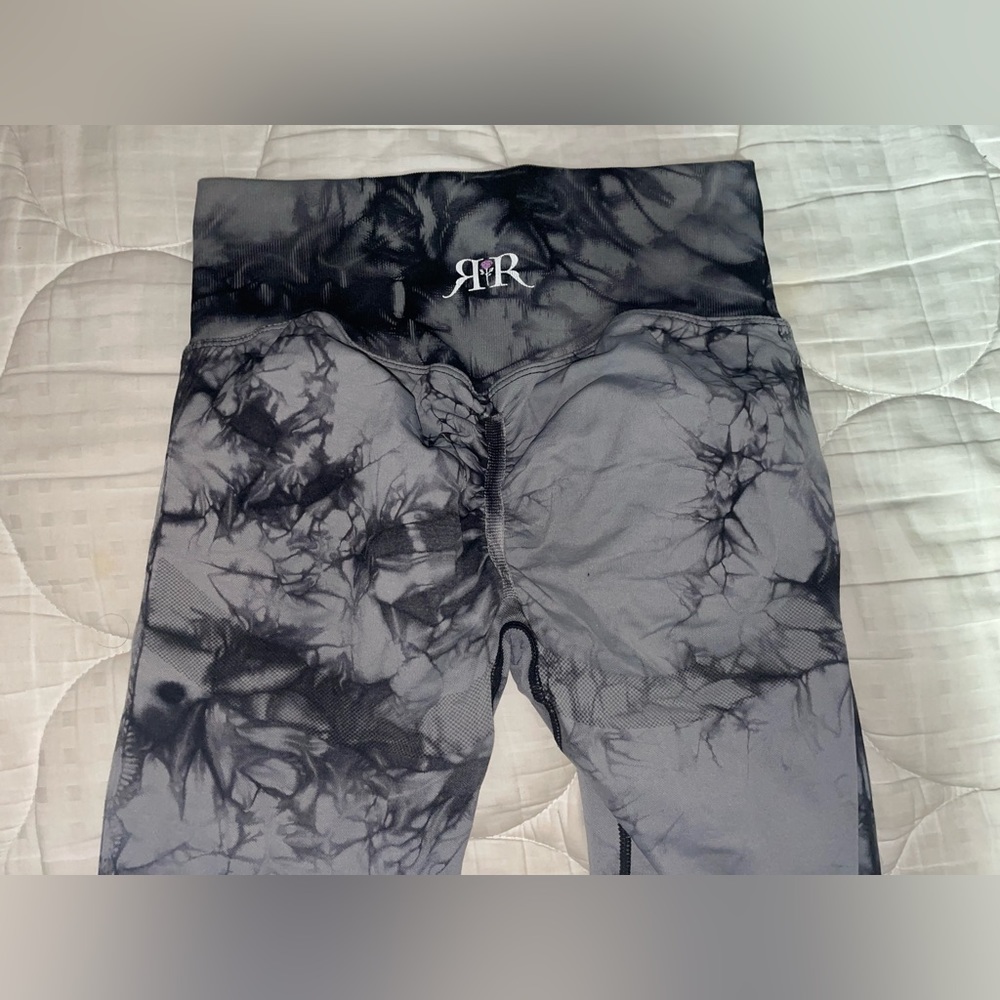 Marble scrunch Rosa Leggings Size M